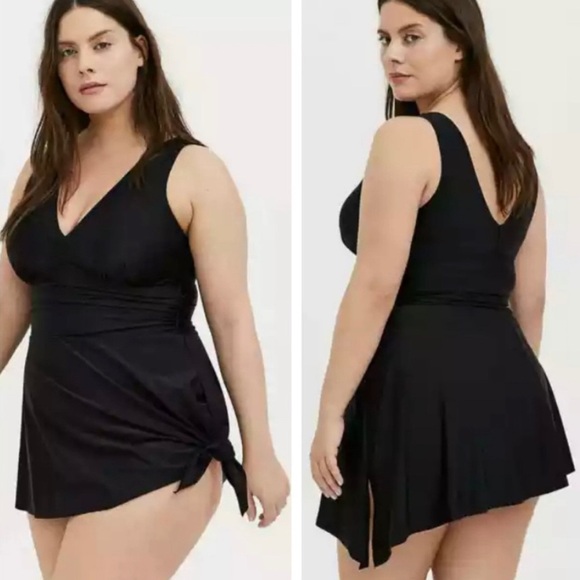 Torrid Asymmetrical Twist Front One-Piece Swim
Dress Black Plus Size 2X - Picture 12 of 16